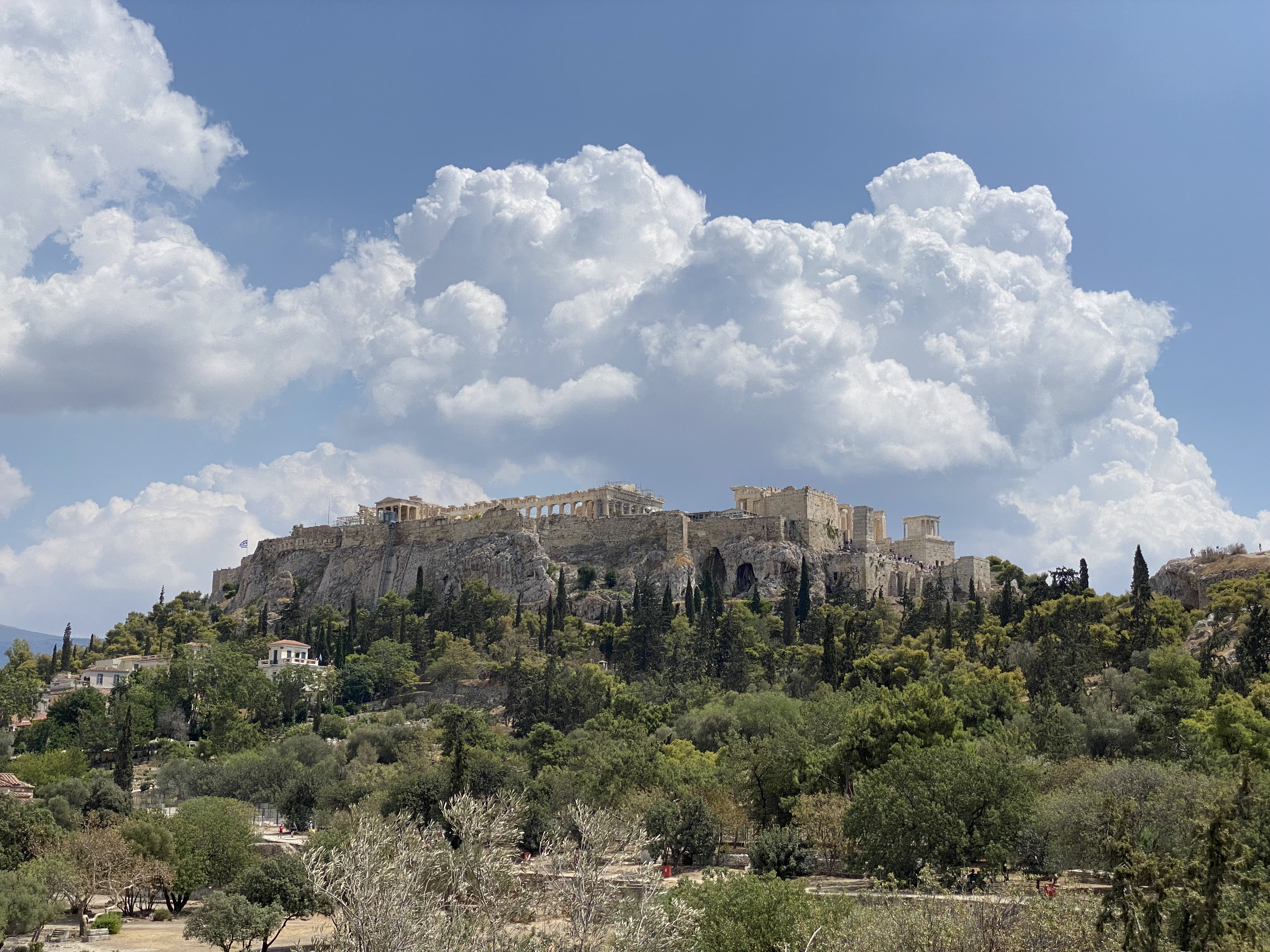 Acropolis_Far